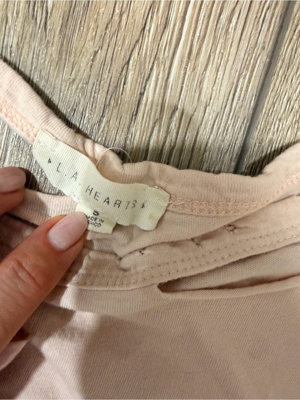 La Hearts Pale Pink "Beverly Hills" Crop Tee - Picture 3 of 3